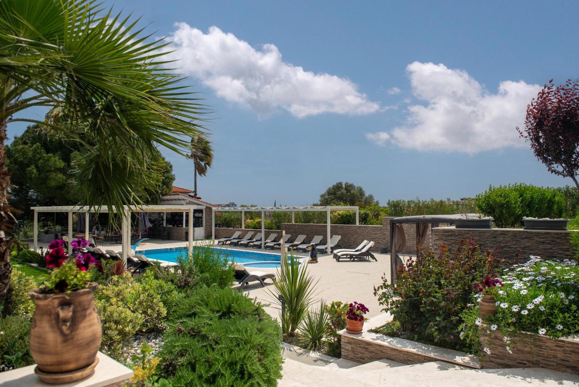 Villa Sara Nikiti  Exterior foto