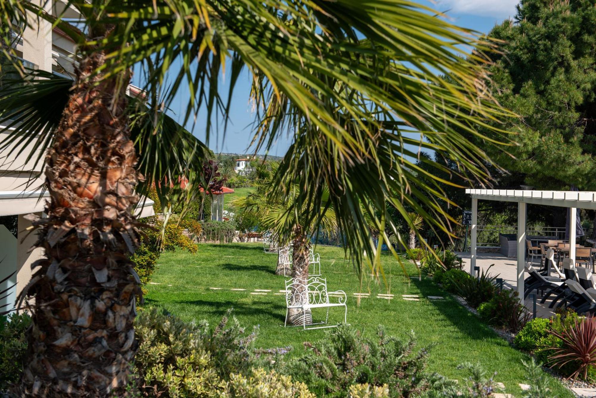 Villa Sara Nikiti  Exterior foto